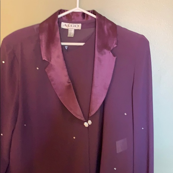 Dress and sheer jacket - Picture 2 of 5